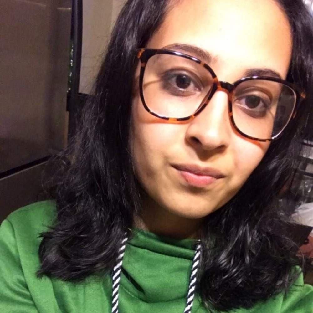 Meet your Posher, Rahina